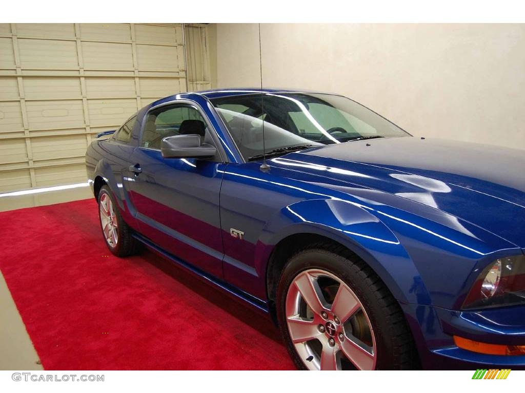 2006 Mustang GT Premium Coupe - Vista Blue Metallic / Dark Charcoal photo #15