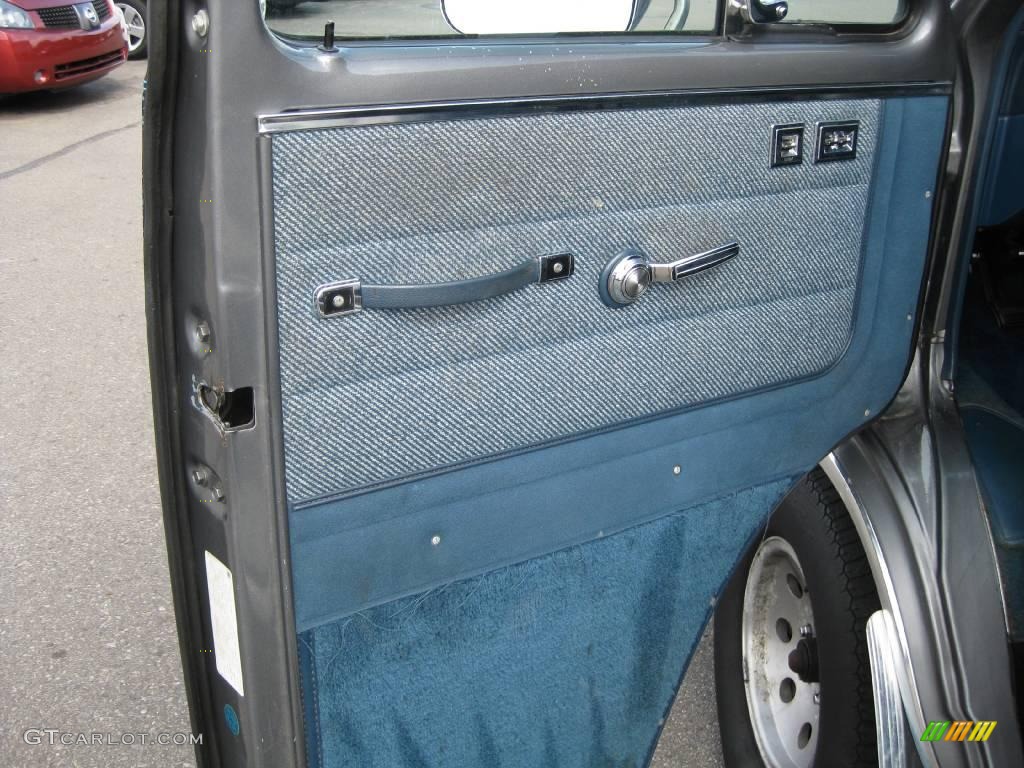 1989 Chevy Van G20 Sportvan - Dark Blue Metallic / Blue photo #23
