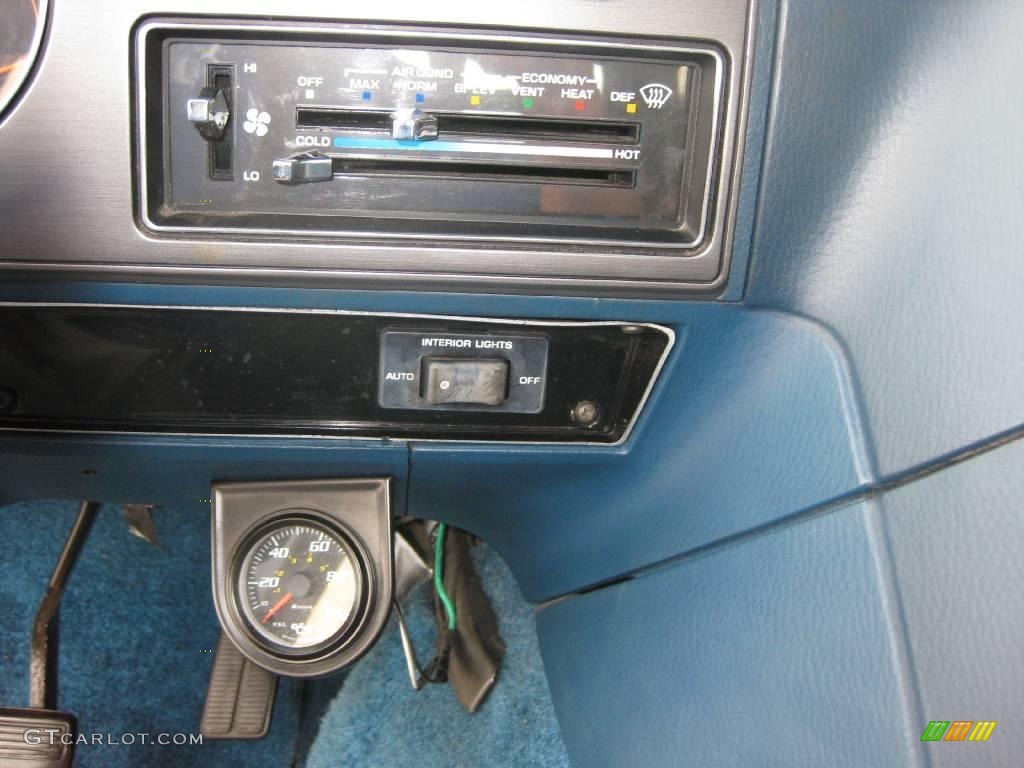 1989 Chevy Van G20 Sportvan - Dark Blue Metallic / Blue photo #27