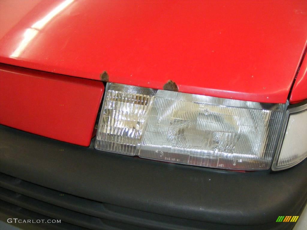 1991 Cavalier Coupe - Torch Red / Gray photo #26