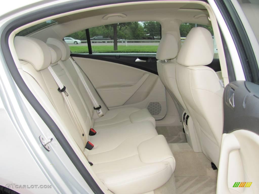 2009 Passat Komfort Sedan - White Gold Metallic / Cornsilk Beige photo #11