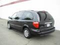 2007 Brilliant Black Crystal Pearl Chrysler Town & Country Limited  photo #3