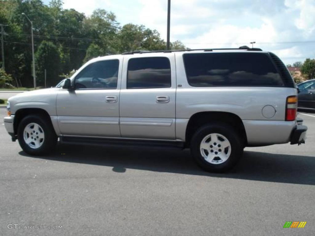 2005 Suburban 1500 LT - Silver Birch Metallic / Tan/Neutral photo #3