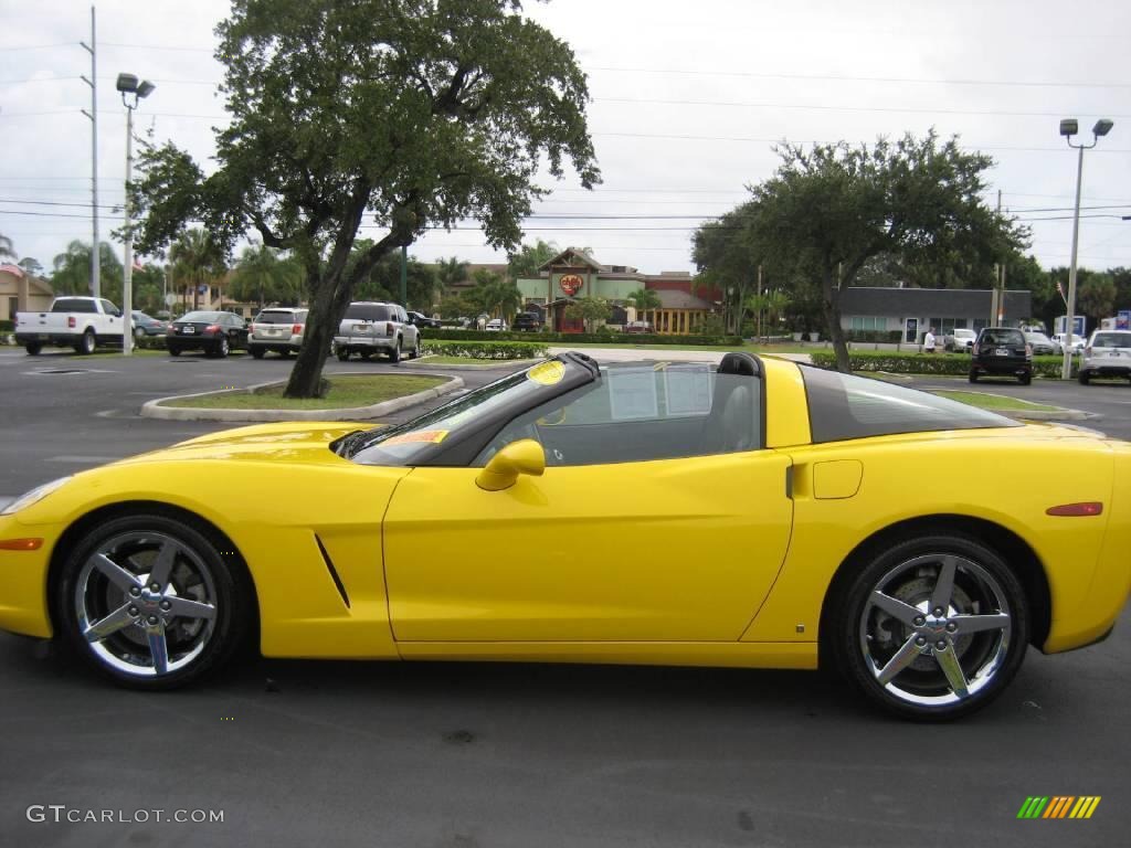 2007 Corvette Coupe - Velocity Yellow / Ebony photo #24