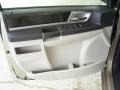 2009 Light Sandstone Metallic Dodge Grand Caravan SXT  photo #7