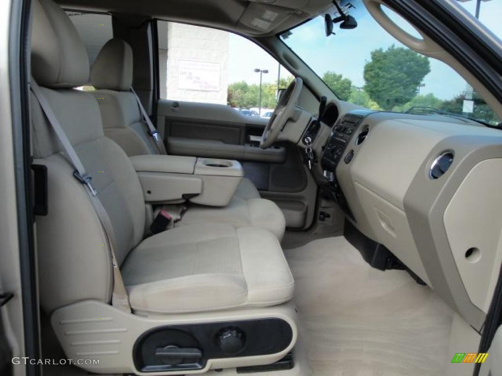 2004 F150 XLT SuperCab - Arizona Beige Metallic / Tan photo #21