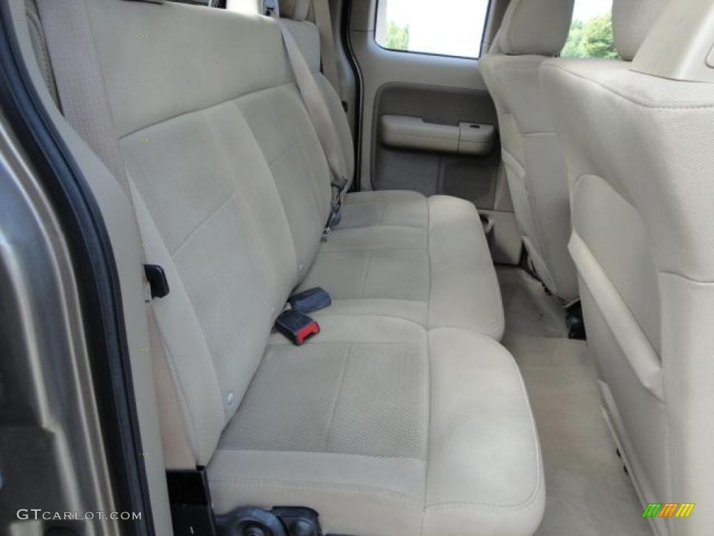 2004 F150 XLT SuperCab - Arizona Beige Metallic / Tan photo #24