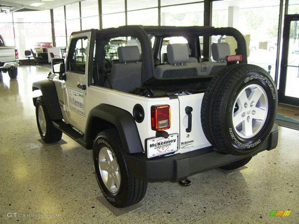 2010 Wrangler Sport 4x4 - Stone White / Dark Slate Gray/Medium Slate Gray photo #2