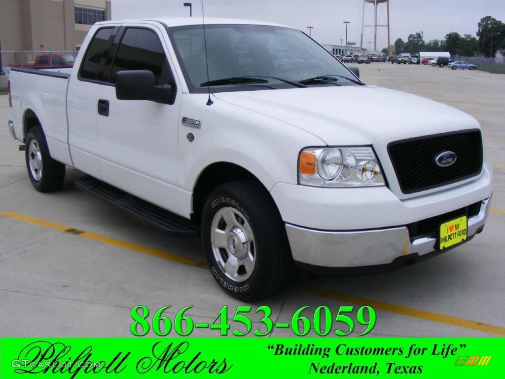 Oxford White Ford F150