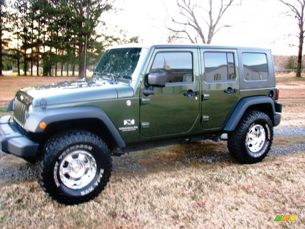 2008 Wrangler Unlimited X 4x4 - Jeep Green Metallic / Dark Slate Gray/Med Slate Gray photo #2