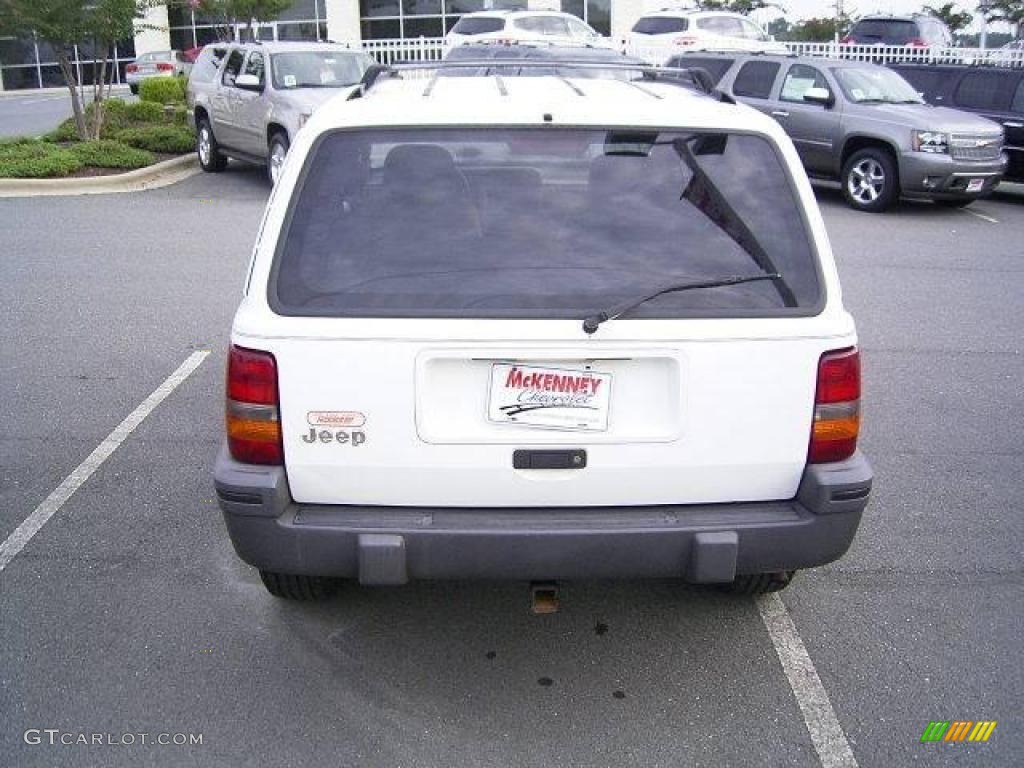 1995 Grand Cherokee Laredo 4x4 - Stone White / Tan photo #3