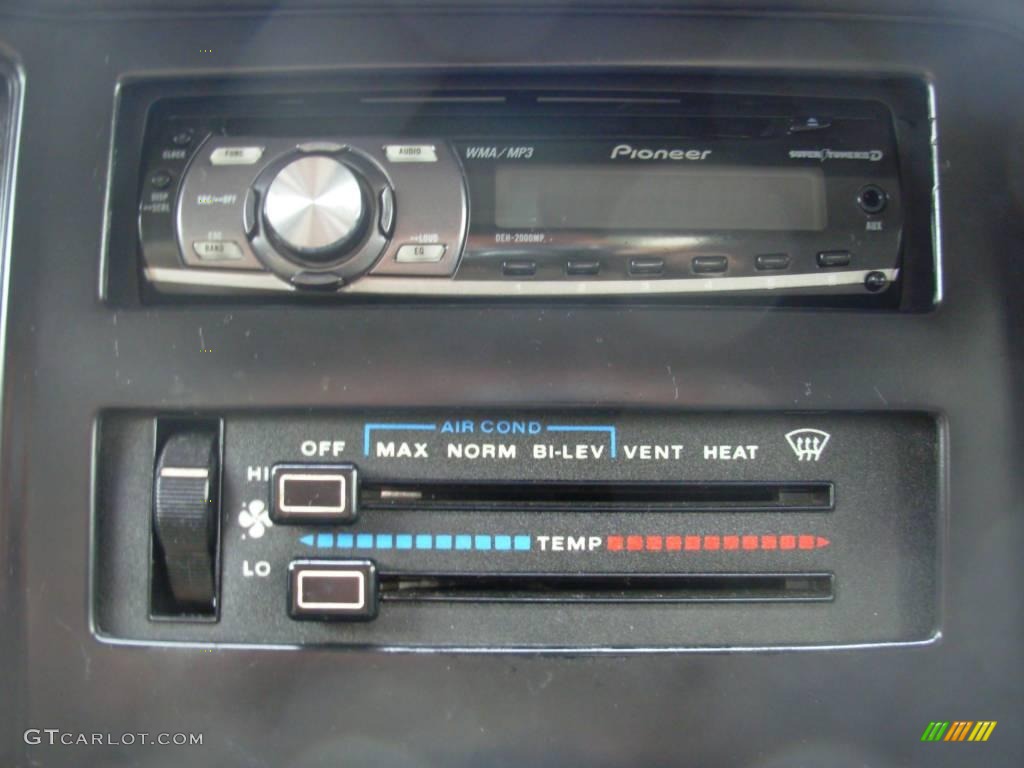 1996 Cherokee Sport - Moss Green Pearl / Gray photo #23
