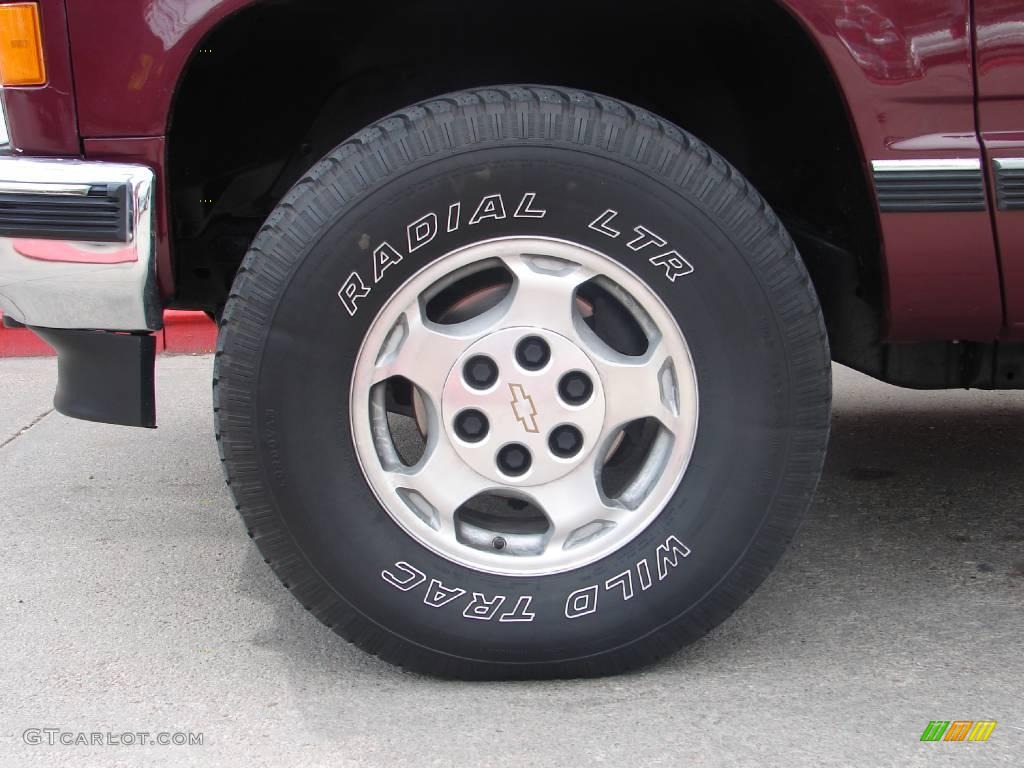 1995 Sierra 1500 SLE Extended Cab 4x4 - Dark Hunt Club Red Metallic / Burgundy photo #7