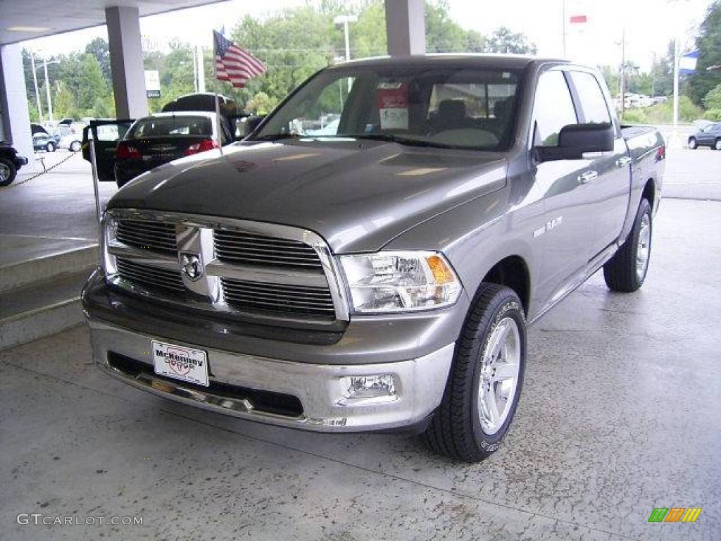 2009 Ram 1500 Big Horn Edition Crew Cab 4x4 - Mineral Gray Metallic / Dark Slate/Medium Graystone photo #1