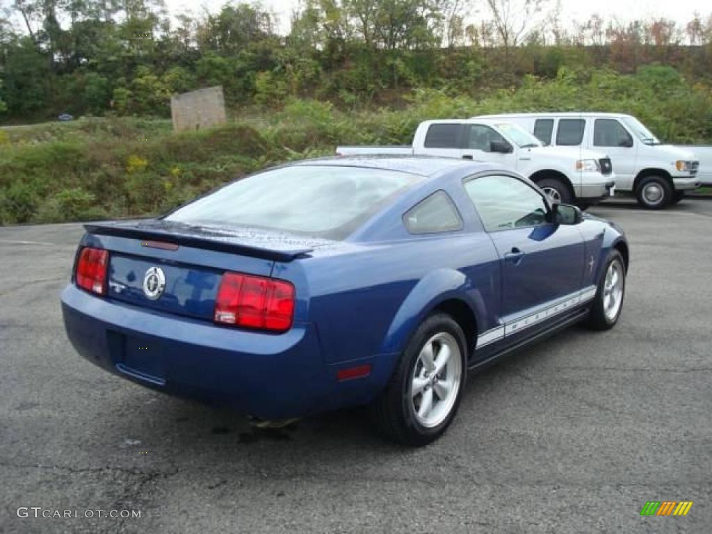 2007 Mustang V6 Premium Coupe - Vista Blue Metallic / Dark Charcoal photo #3