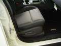 Stone White - Grand Cherokee Laredo Photo No. 13