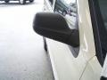 Stone White - Grand Cherokee Laredo Photo No. 17