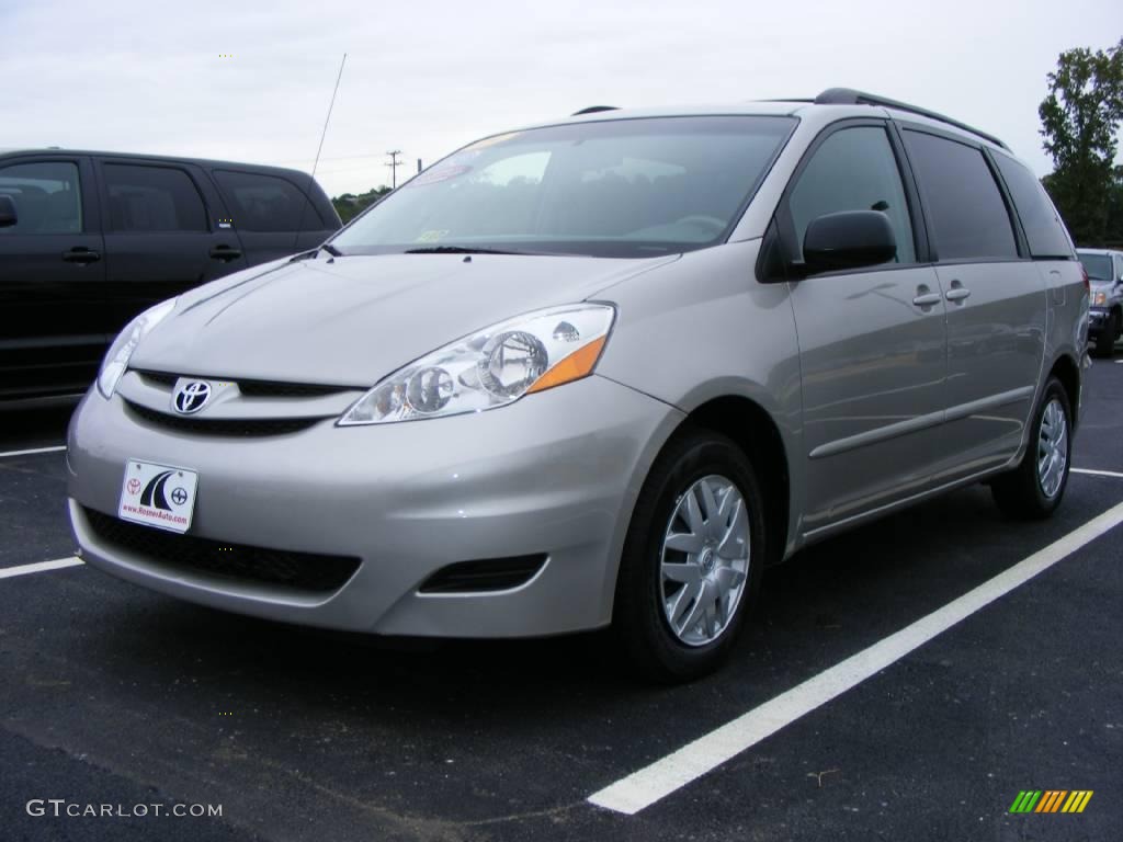 2009 Sienna LE - Silver Shadow Pearl / Stone photo #1