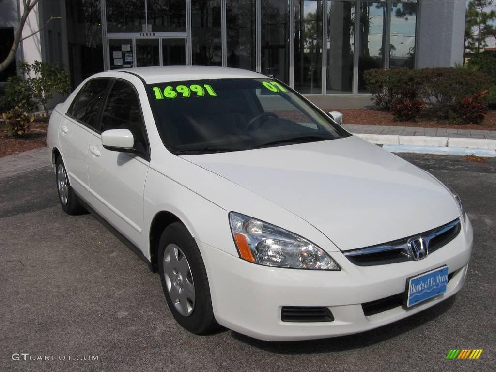 2007 Accord LX Sedan - Taffeta White / Ivory photo #1
