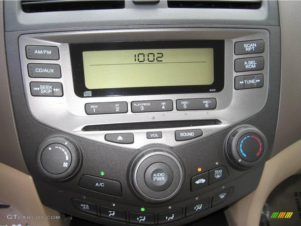 2007 Accord LX Sedan - Taffeta White / Ivory photo #14