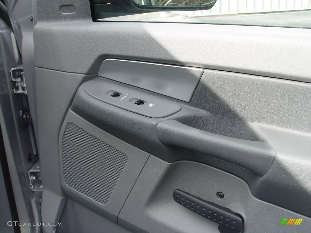 2008 Ram 2500 SLT Quad Cab 4x4 - Bright Silver Metallic / Medium Slate Gray photo #13