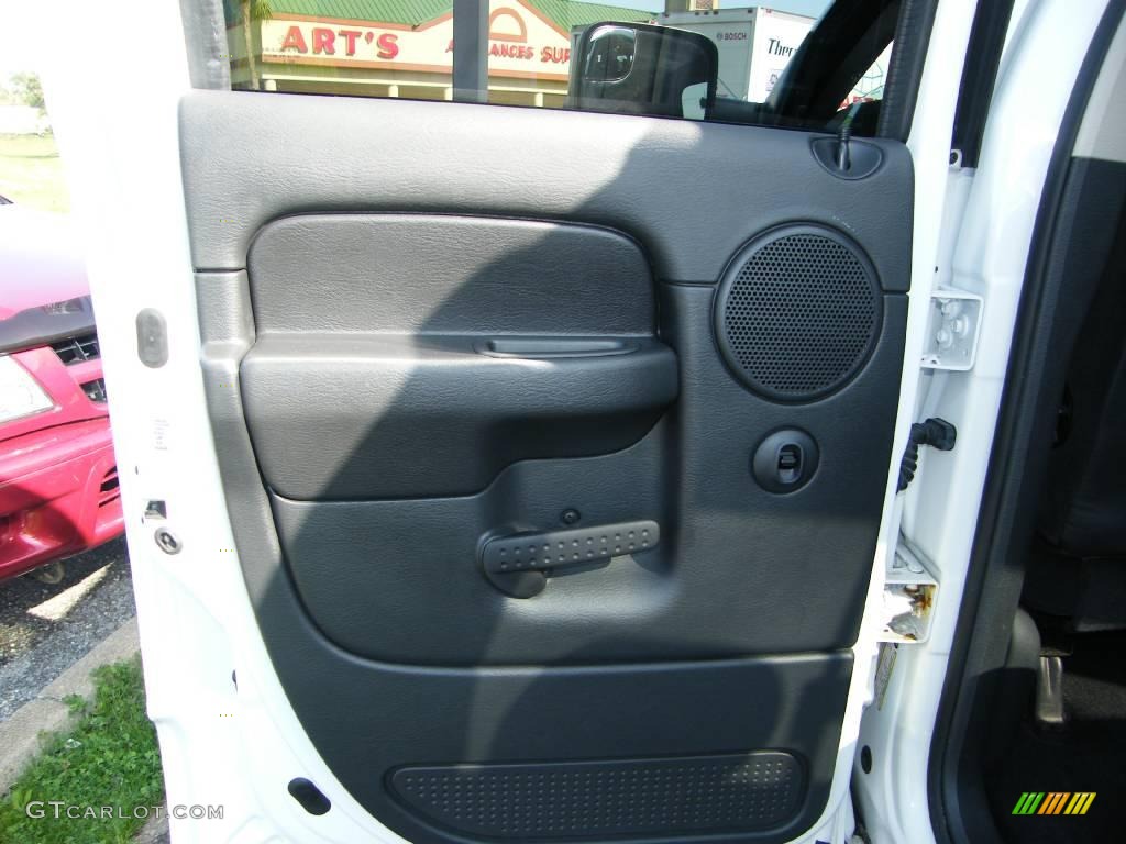 2005 Ram 1500 SLT Quad Cab - Bright White / Dark Slate Gray photo #23