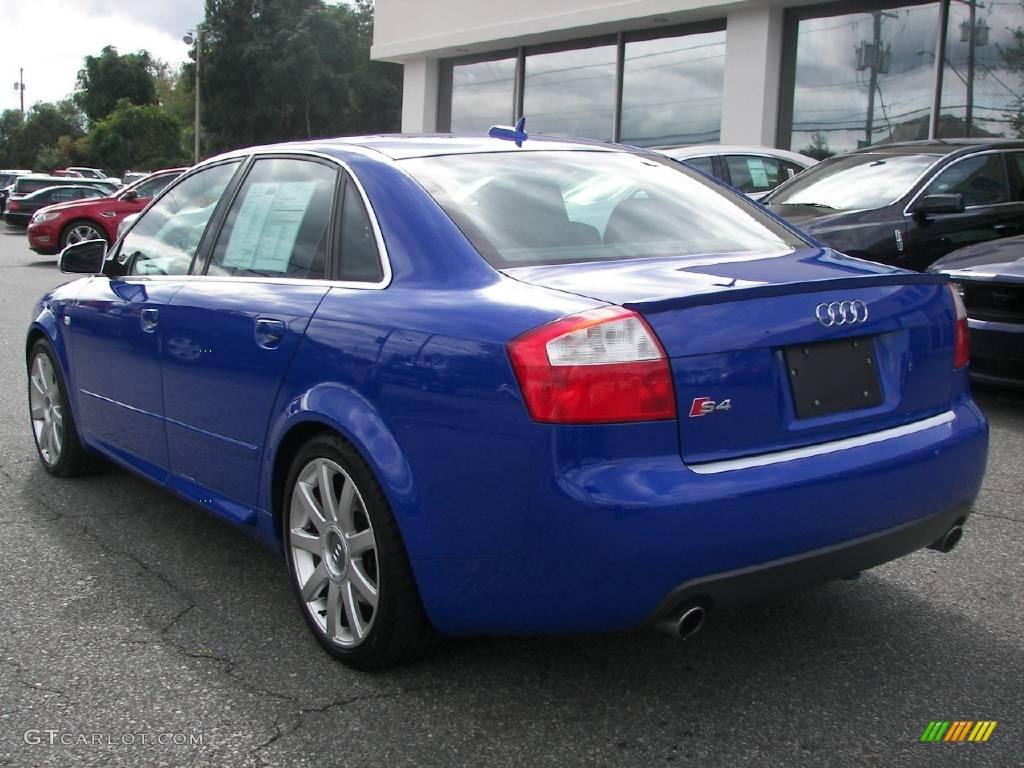 2005 S4 4.2 quattro Sedan - Nogaro Blue Pearl Effect / Black/Blue photo #4