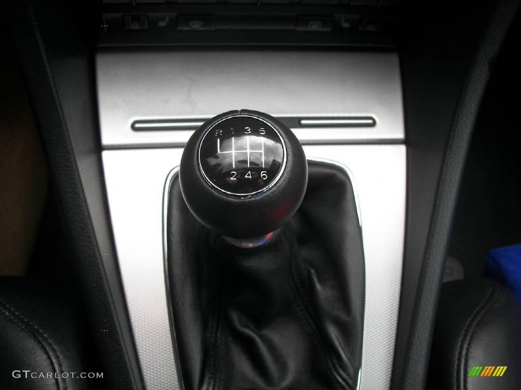 2005 S4 4.2 quattro Sedan - Nogaro Blue Pearl Effect / Black/Blue photo #15