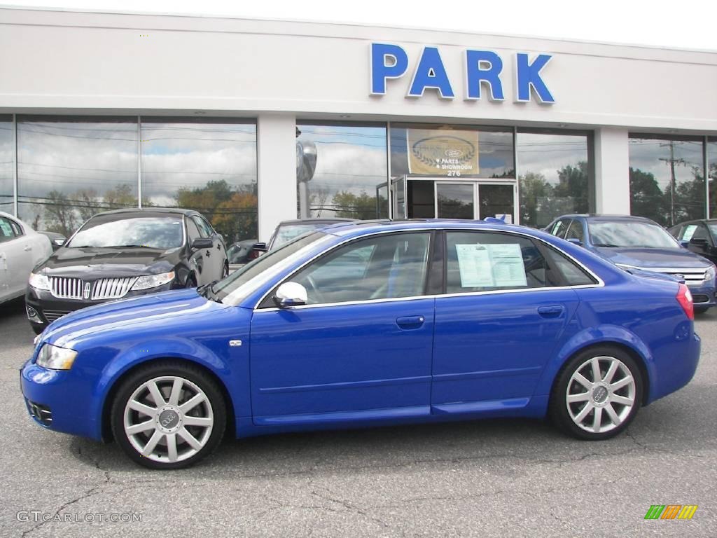 2005 S4 4.2 quattro Sedan - Nogaro Blue Pearl Effect / Black/Blue photo #24