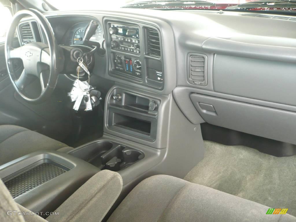 2003 Silverado 1500 LS Extended Cab - Victory Red / Dark Charcoal photo #18