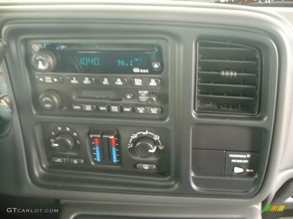 2003 Silverado 1500 LS Extended Cab - Victory Red / Dark Charcoal photo #20