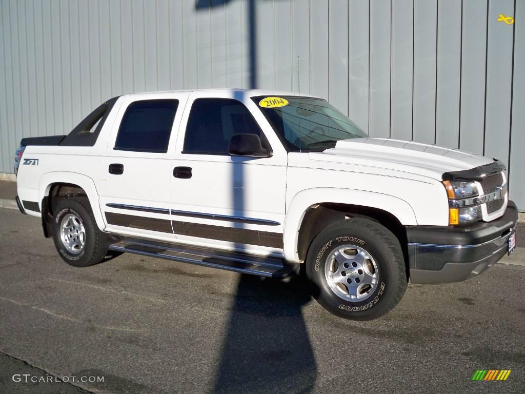 2004 Avalanche 1500 Z71 4x4 - Summit White / Dark Charcoal photo #1