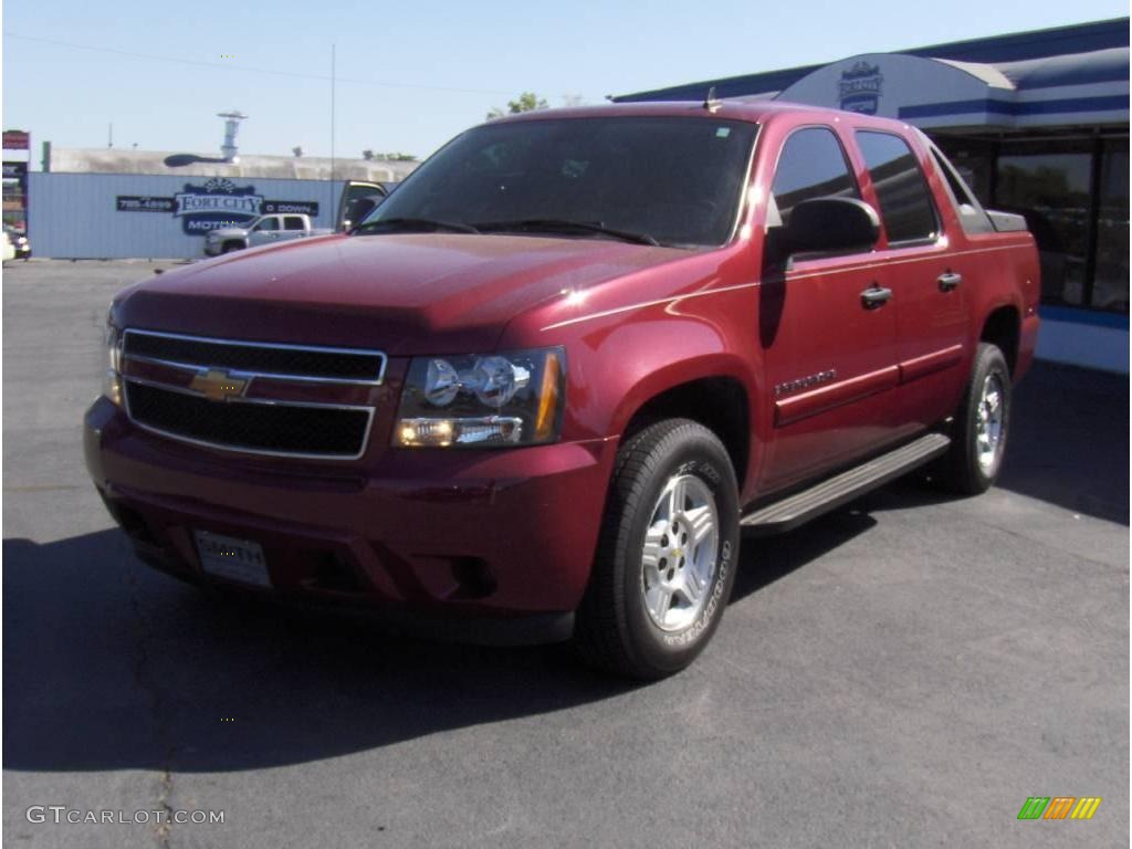 2007 Avalanche LS - Sport Red Metallic / Ebony/Light Cashmere photo #1