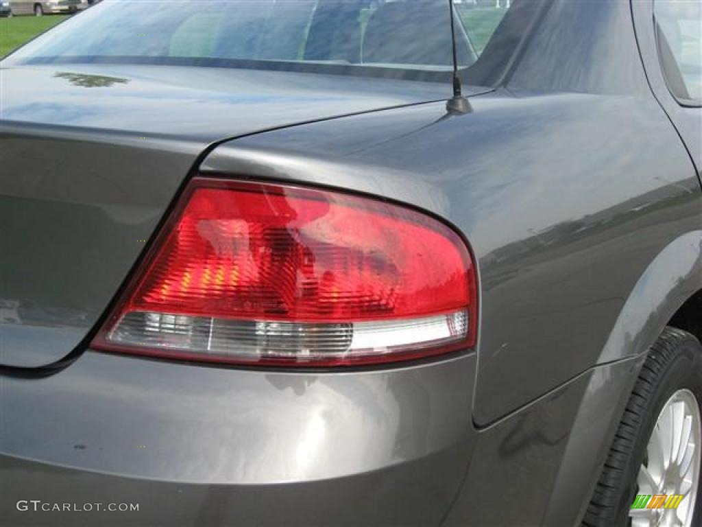 2004 Sebring LX Sedan - Graphite Metallic / Dark Slate Gray photo #30