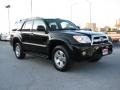 Black - 4Runner SR5 Photo No. 4