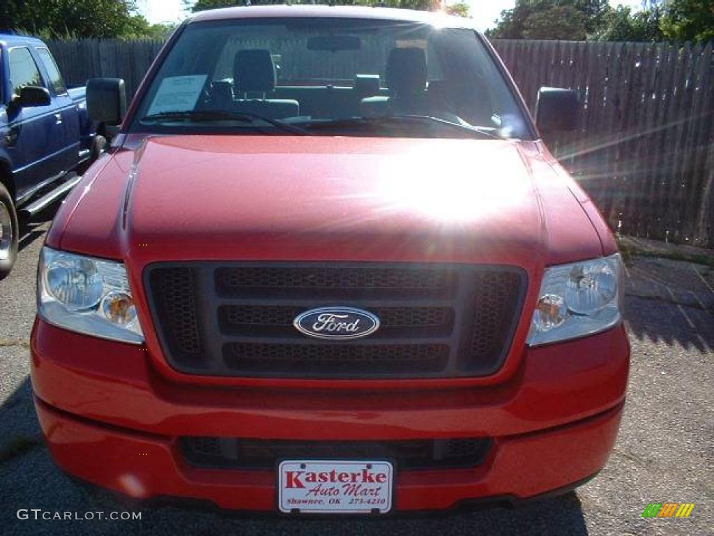 2005 F150 STX Regular Cab - Bright Red / Medium Flint Grey photo #2