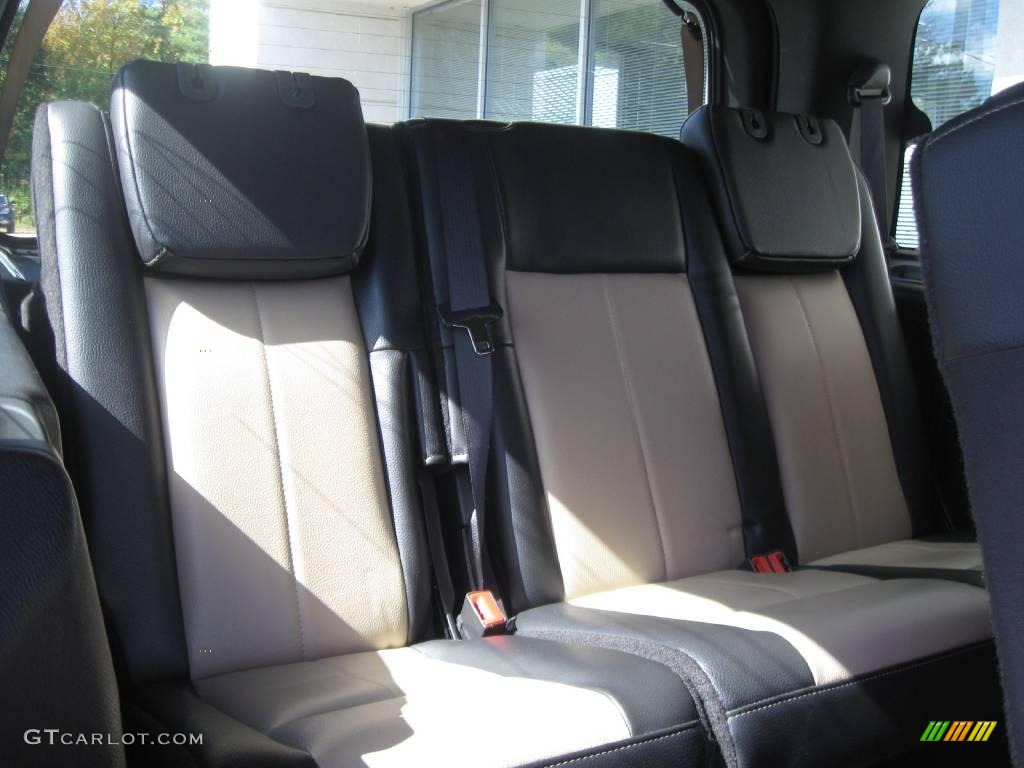 2009 Expedition Eddie Bauer 4x4 - Sangria Red Metallic / Charcoal Black Leather/Camel photo #6
