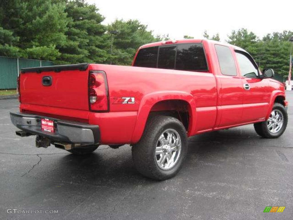 2006 Silverado 1500 Z71 Extended Cab 4x4 - Victory Red / Dark Charcoal photo #12
