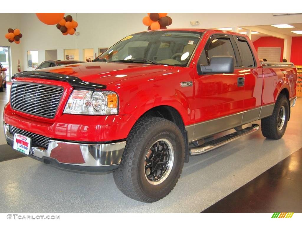 2004 F150 XLT SuperCab - Bright Red / Tan photo #2