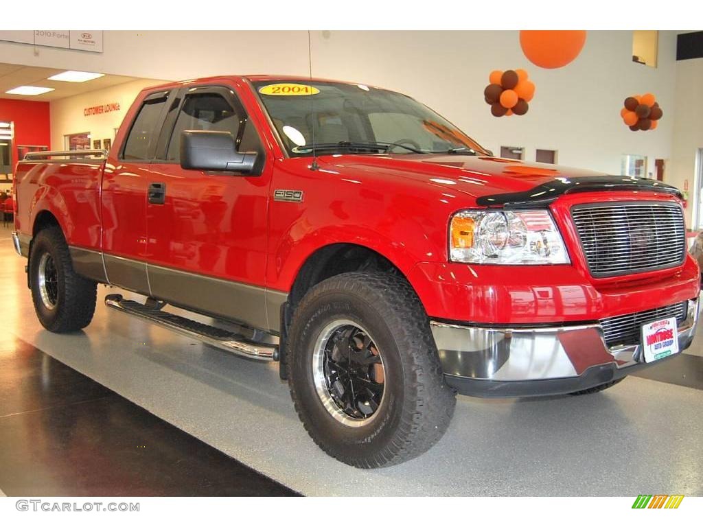 2004 F150 XLT SuperCab - Bright Red / Tan photo #9