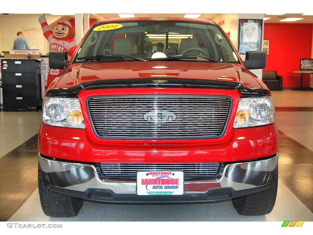 2004 F150 XLT SuperCab - Bright Red / Tan photo #10