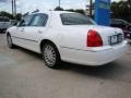 2004 Vibrant White Lincoln Town Car Ultimate  photo #6