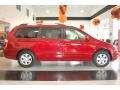 Claret Red - Sedona LX Photo No. 8
