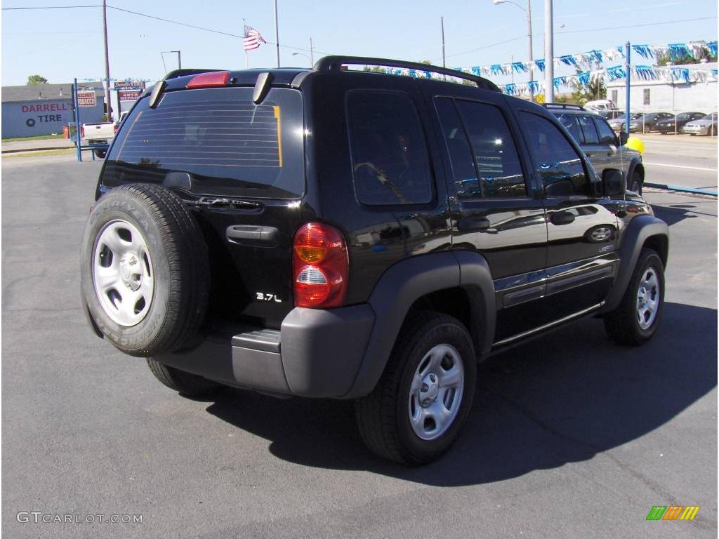 2004 Liberty Sport - Black Clearcoat / Dark Slate Gray photo #3