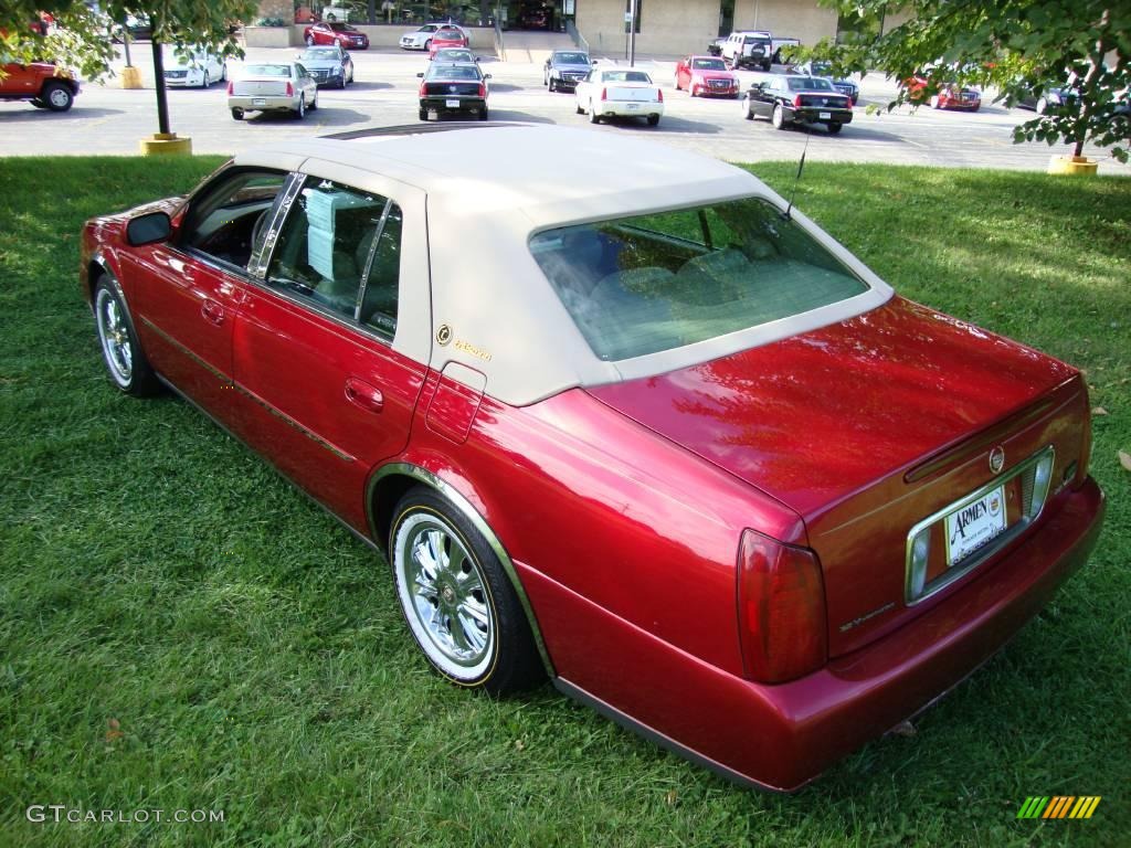 2003 DeVille Sedan - Crimson Red Pearl / Neutral Shale Beige photo #9