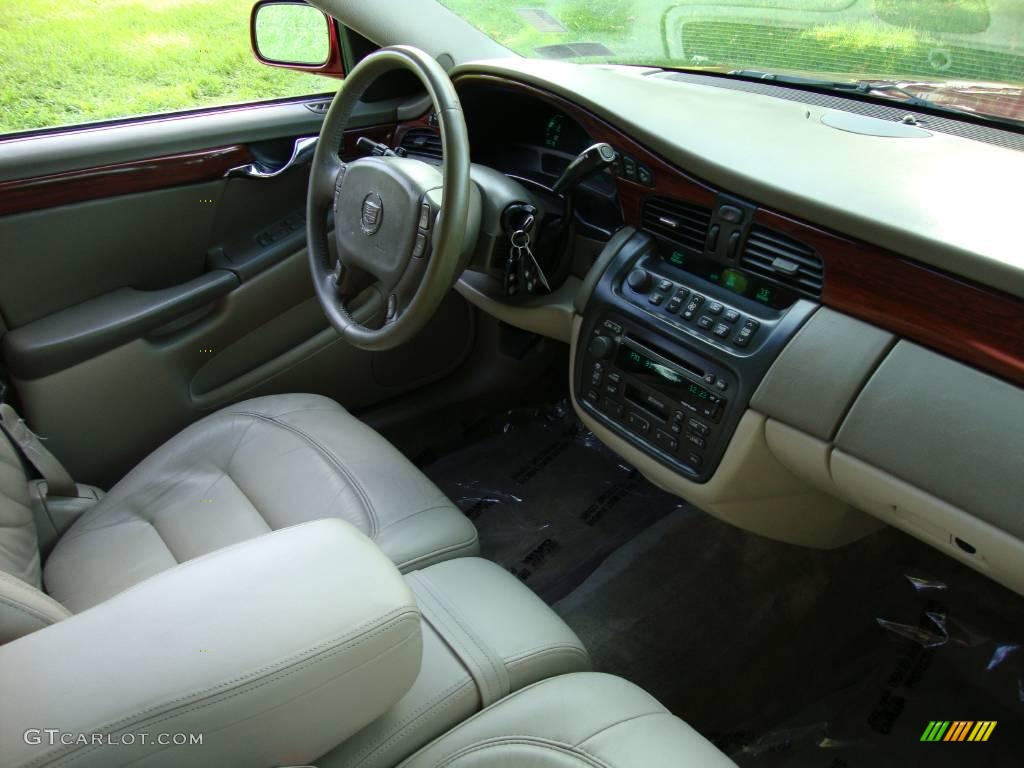 2003 DeVille Sedan - Crimson Red Pearl / Neutral Shale Beige photo #16