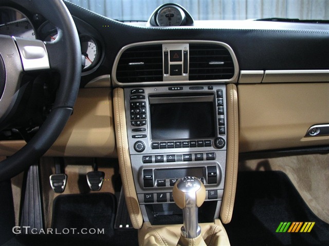 2007 911 Turbo Coupe - Basalt Black Metallic / Sand Beige photo #8