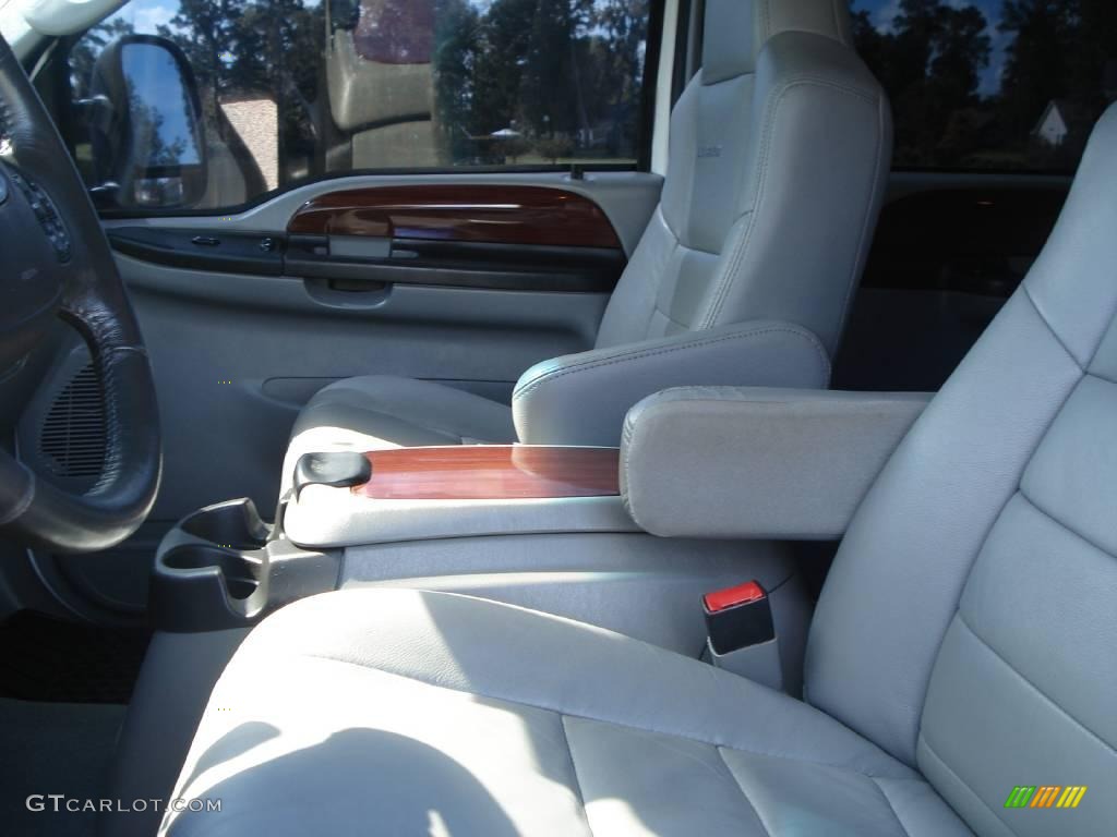 2005 F250 Super Duty Lariat Crew Cab 4x4 - Oxford White / Medium Flint photo #10