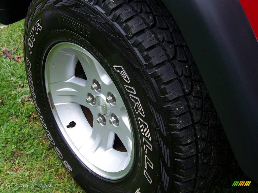 2004 Wrangler Unlimited 4x4 - Flame Red / Dark Slate Gray photo #4