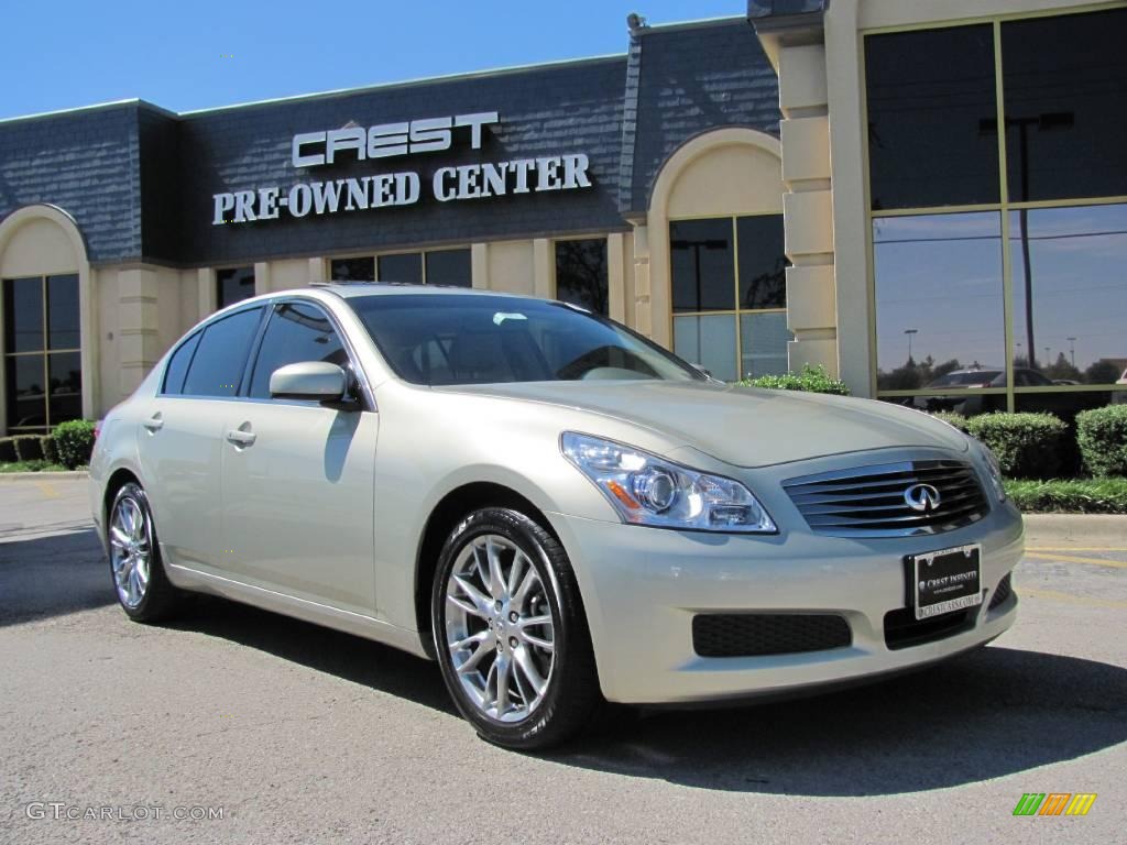 Serengeti Sand Metallic Infiniti G